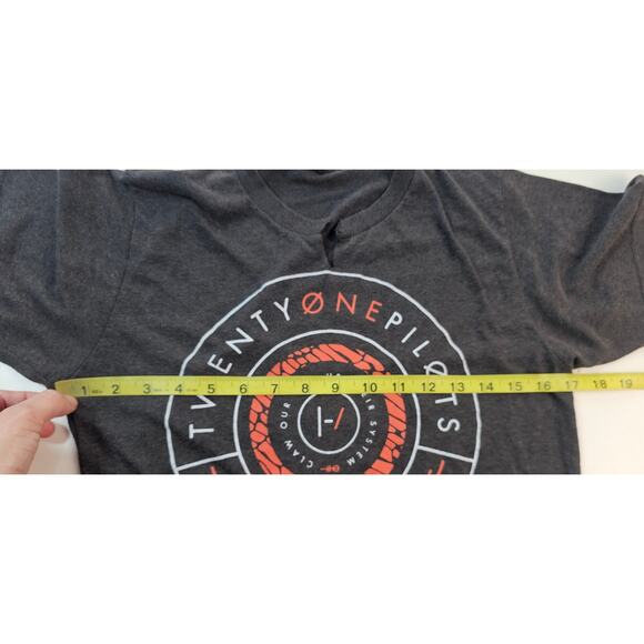 Twenty One Pilots Blurry Face 2015 Tour T-Shirt modified womens S split neck - Picture 6 of 7